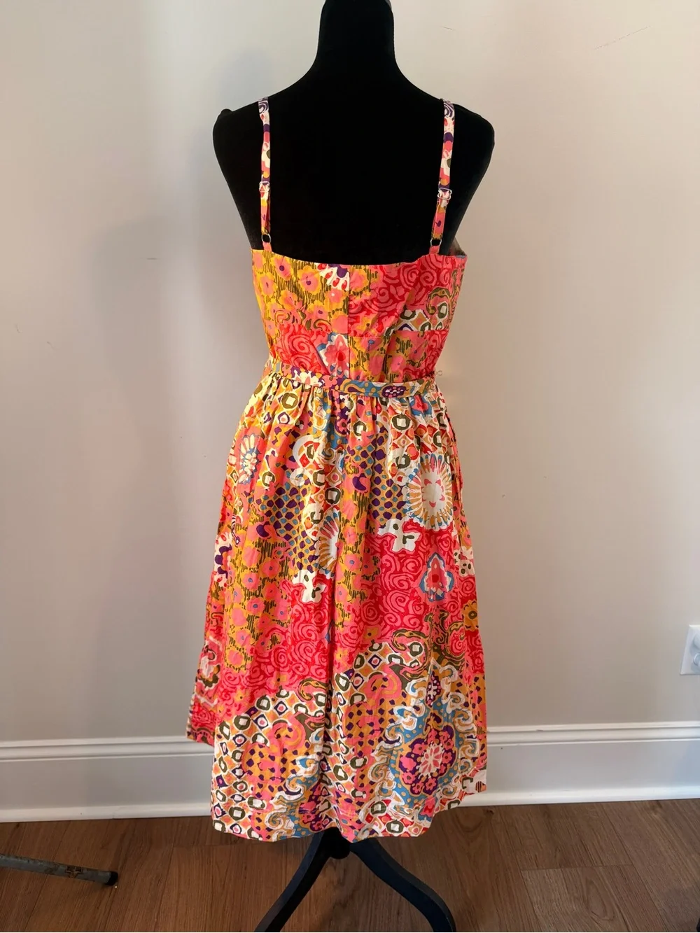 J.Crew Size 6 Colorful Abstract Print Tie Waist Button Front Midi Dress